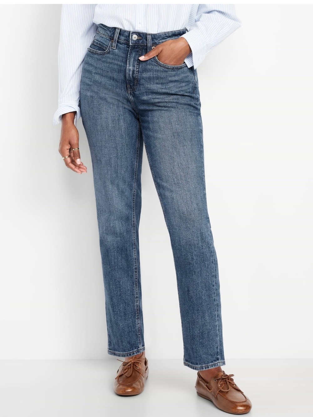 Old Navy Straight-Leg Jeans — Medium Blue Wash